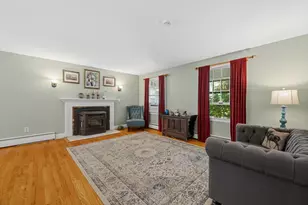 10 Blueberry Ln, Sturbridge, MA 01566 - Photo 5