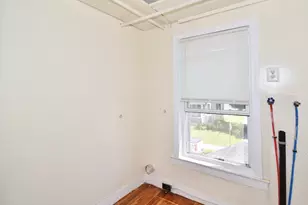 250 School St, Chicopee, MA 01013 - Photo 23