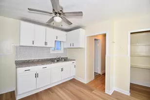250 School St, Chicopee, MA 01013 - Photo 21