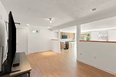 98 Laurelwood Dr, North Attleboro, MA 02760 - Photo 29