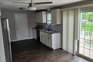 175 Pringle St, Tewksbury, MA 01876 - Photo 5