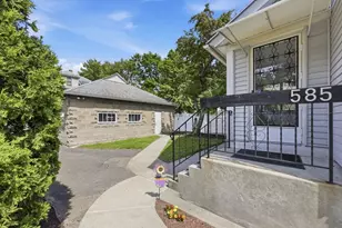 585 Armory St, Springfield, MA 01104 - Photo 3