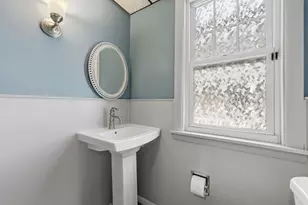 585 Armory St, Springfield, MA 01104 - Photo 19