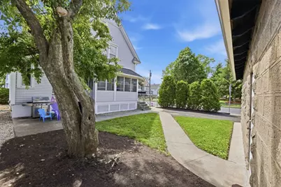 585 Armory St, Springfield, MA 01104 - Photo 37