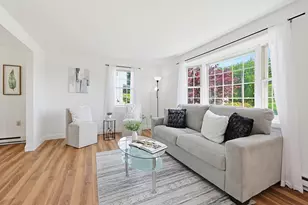 276 Central St, Milford, MA 01757 - Photo 15