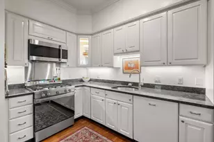 70 Victoria St, Somerville, MA 02144 - Photo 9