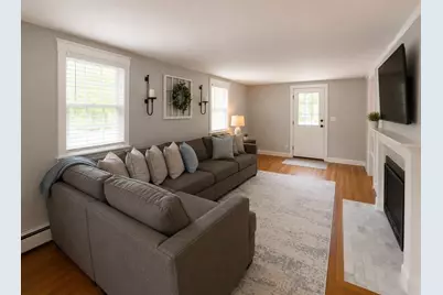 28 Park St, Wrentham, MA 02093 - Photo 11