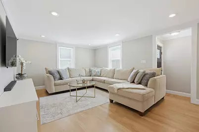 8 Woodbury Ave, Saugus, MA 01906 - Photo 15