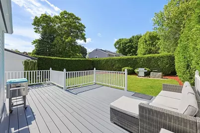 8 Woodbury Ave, Saugus, MA 01906 - Photo 31