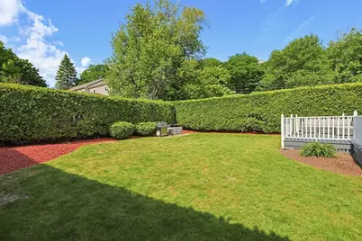 8 Woodbury Ave, Saugus, MA 01906 - Photo 35