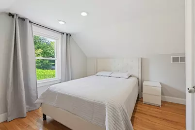 8 Woodbury Ave, Saugus, MA 01906 - Photo 23
