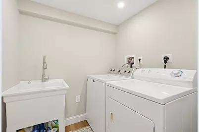 8 Woodbury Ave, Saugus, MA 01906 - Photo 29