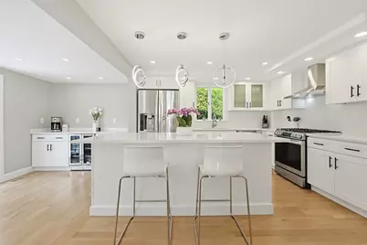 8 Woodbury Ave, Saugus, MA 01906 - Photo 1