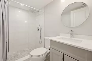 8 Woodbury Ave, Saugus, MA 01906 - Photo 31