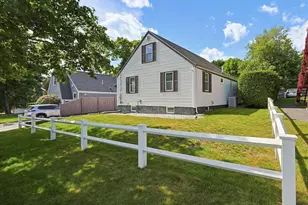 8 Woodbury Ave, Saugus, MA 01906 - Photo 39