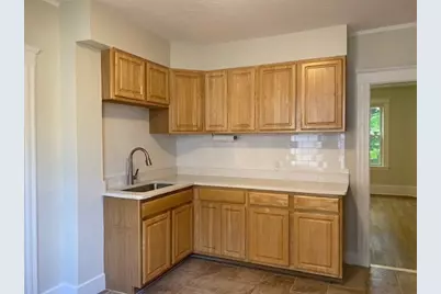 112 Blaisdell St #2, Haverhill, MA 01830 - Photo 3