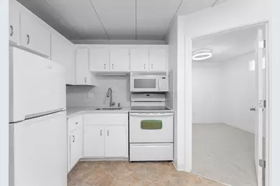 43-51 Albion St #C9, Melrose, MA 02176 - Photo 7