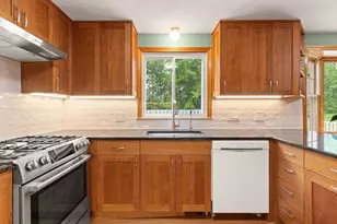 214 McCarthy Way, Tewksbury, MA 01876 - Photo 9