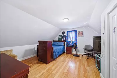 16 Crescent St, Lynn, MA 01902 - Photo 25