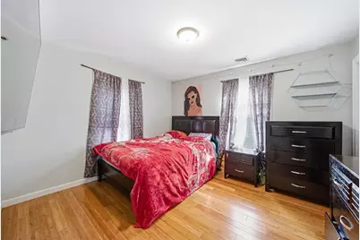 16 Crescent St, Lynn, MA 01902 - Photo 21