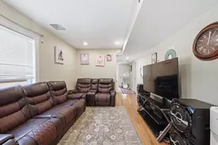 16 Crescent St, Lynn, MA 01902 - Photo 19
