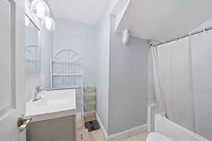 16 Crescent St, Lynn, MA 01902 - Photo 23