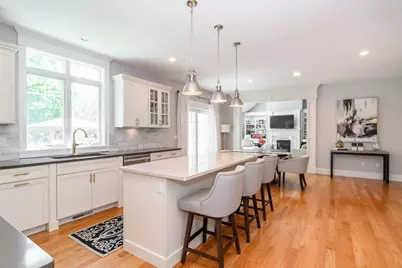 2 Hunters Ln, Natick, MA 01760 - Photo 5