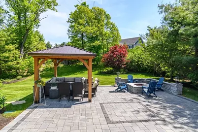 2 Hunters Ln, Natick, MA 01760 - Photo 35