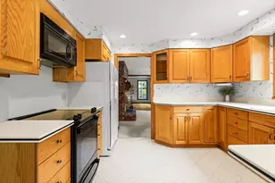 48 Bradfield Dr, Somers, CT 06071 - Photo 7