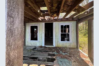 725 River St, Palmer, MA 01069 - Photo 3