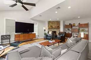 9 Bragg Rd, Foxboro, MA 02035 - Photo 7