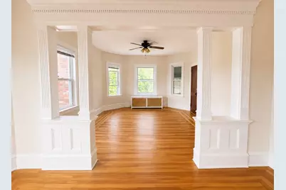 37 Shawmut St, Fall River, MA 02720 - Photo 7