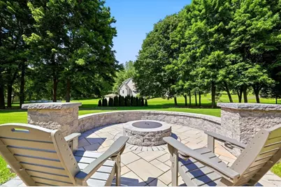 27 Steepleview Dr, Hampden, MA 01036 - Photo 9