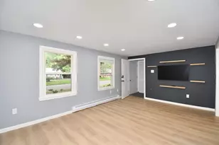 22 Hunting Ln, Agawam, MA 01001 - Photo 25