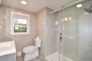 22 Hunting Ln, Agawam, MA 01001 - Photo 19