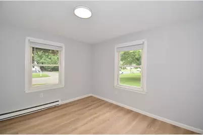 22 Hunting Ln, Agawam, MA 01001 - Photo 23