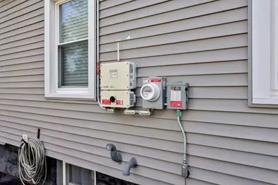 43 Agnes St, Springfield, MA 01118 - Photo 27