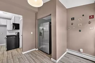 43 Agnes St, Springfield, MA 01118 - Photo 9