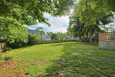111 Gay St, Norwood, MA 02062 - Photo 29