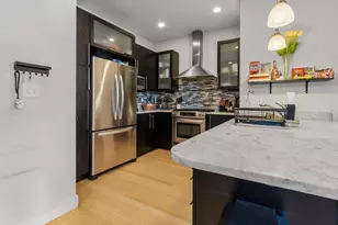 152 Old Colony Ave, Boston, MA 02127 - Photo 3