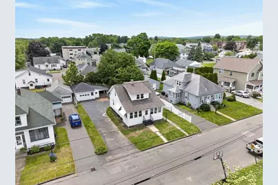 79 Kaveney St, Chicopee, MA 01020 - Photo 27