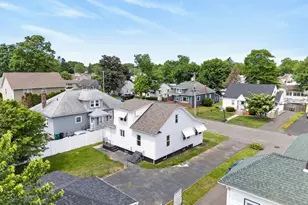79 Kaveney St, Chicopee, MA 01020 - Photo 29