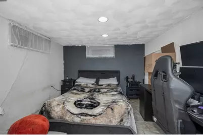 171 Ferry St, Lawrence, MA 01841 - Photo 27
