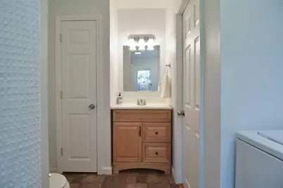 100 South Main Street, Millbury, MA 01527 - Photo 17