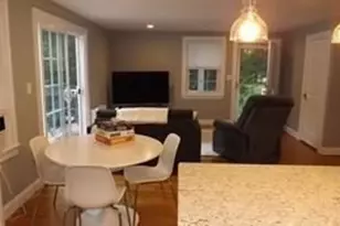 18 Brooks Ave, Arlington, MA 02474 - Photo 5