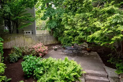 73 Francis Avenue, Cambridge, MA 02138 - Photo 23