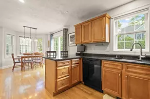 118 Smith St, Lowell, MA 01851 - Photo 11