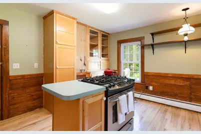 106-108 Chestnut St, Southbridge, MA 01550 - Photo 17