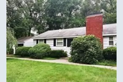 15 Walsh Rd, Bedford, MA 01730 - Photo 1