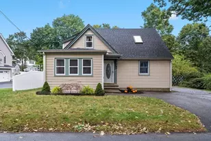 102 Orange St, Reading, MA 01867 - Photo 23